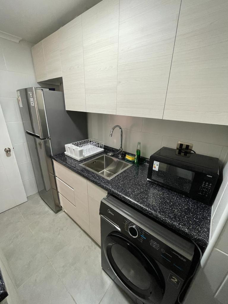 M-Montt Pedro De Valdivia Apartment Santiago Luaran gambar